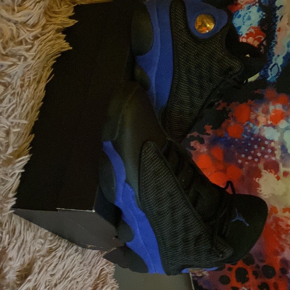 Jordan’s 13 Black Hyper Royal size 6.5Y - Picture 2 of 7